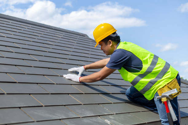 Quick and Trustworthy Emergency Roof Repair Services in East Dundee, IL