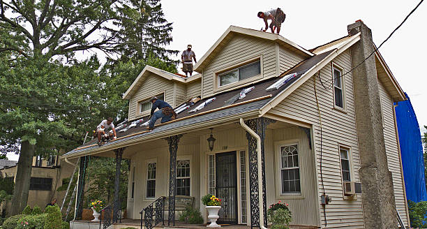 Quick and Trustworthy Emergency Roof Repair Services in East Dundee, IL